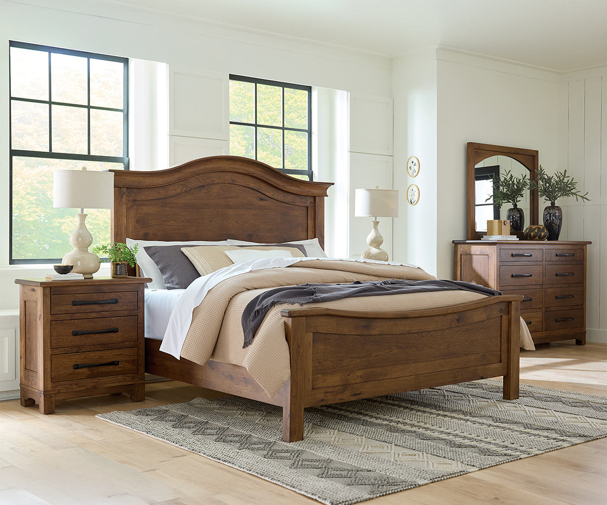 Farmhouse solid wood Amish bedroom collection